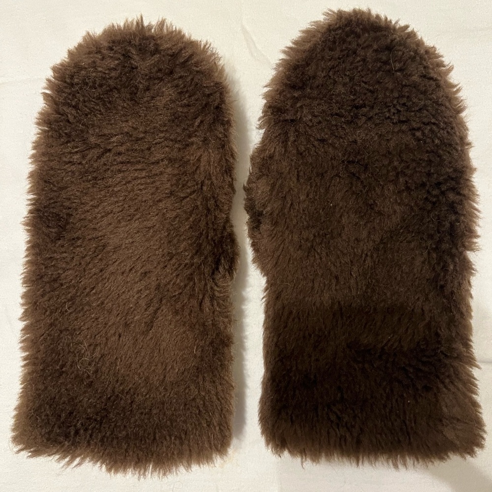 Yves Salomon Brown Shearling Mittens